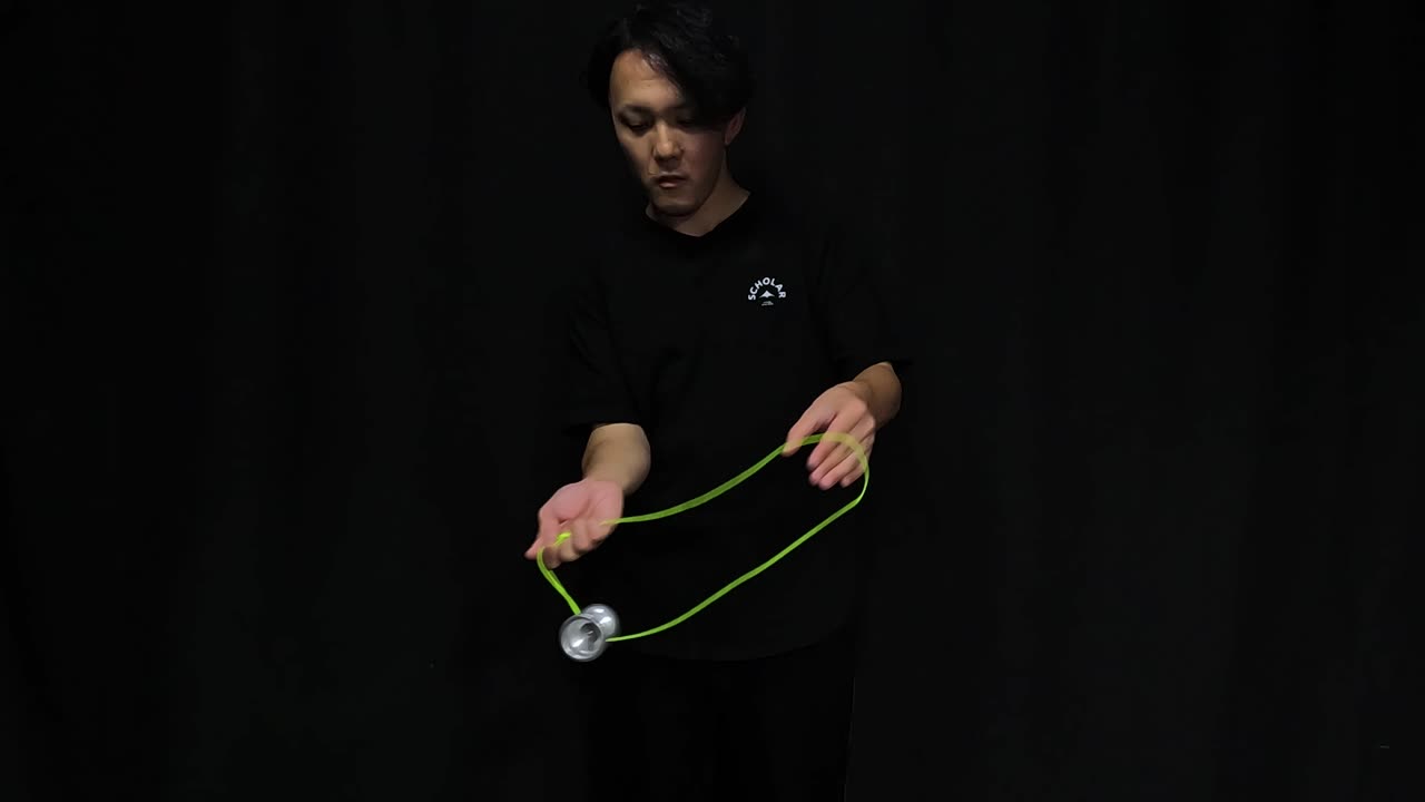 モモンガ (momonga) 1A Trick "Flying Squirrel" by Yoyo Creation.