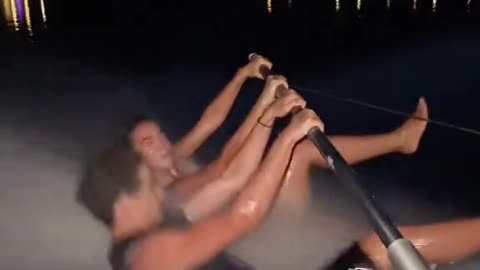 Walking on water be like (via:@kontizoe)