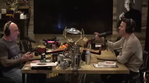 Best of Oz Pearlman on Joe Rogan... Mind-blowing mentalist that seems to read minds!
