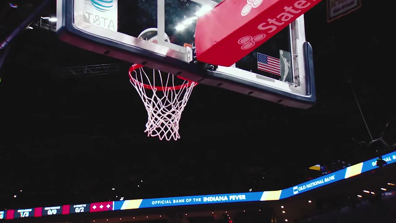 Caitlin Clark: The Game Changer of American Basketball! 🏀🇺🇸