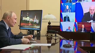 Putin advierte sobre la lucha global por influir en las mentes