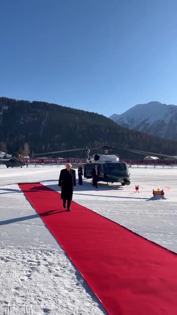 🚨 NOW 🇨🇭🇺🇸 The Swiss have rolled out the RED CARPET for President Trump in Davos.