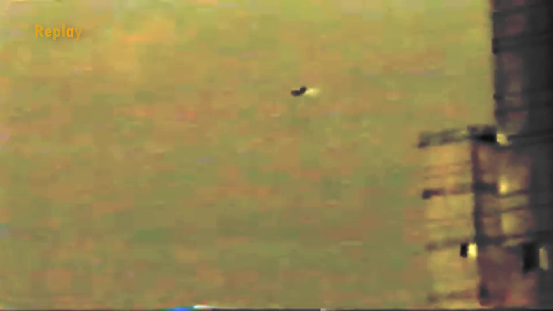 Un OVNI géant de forme circulaire a été aperçu au Pérou