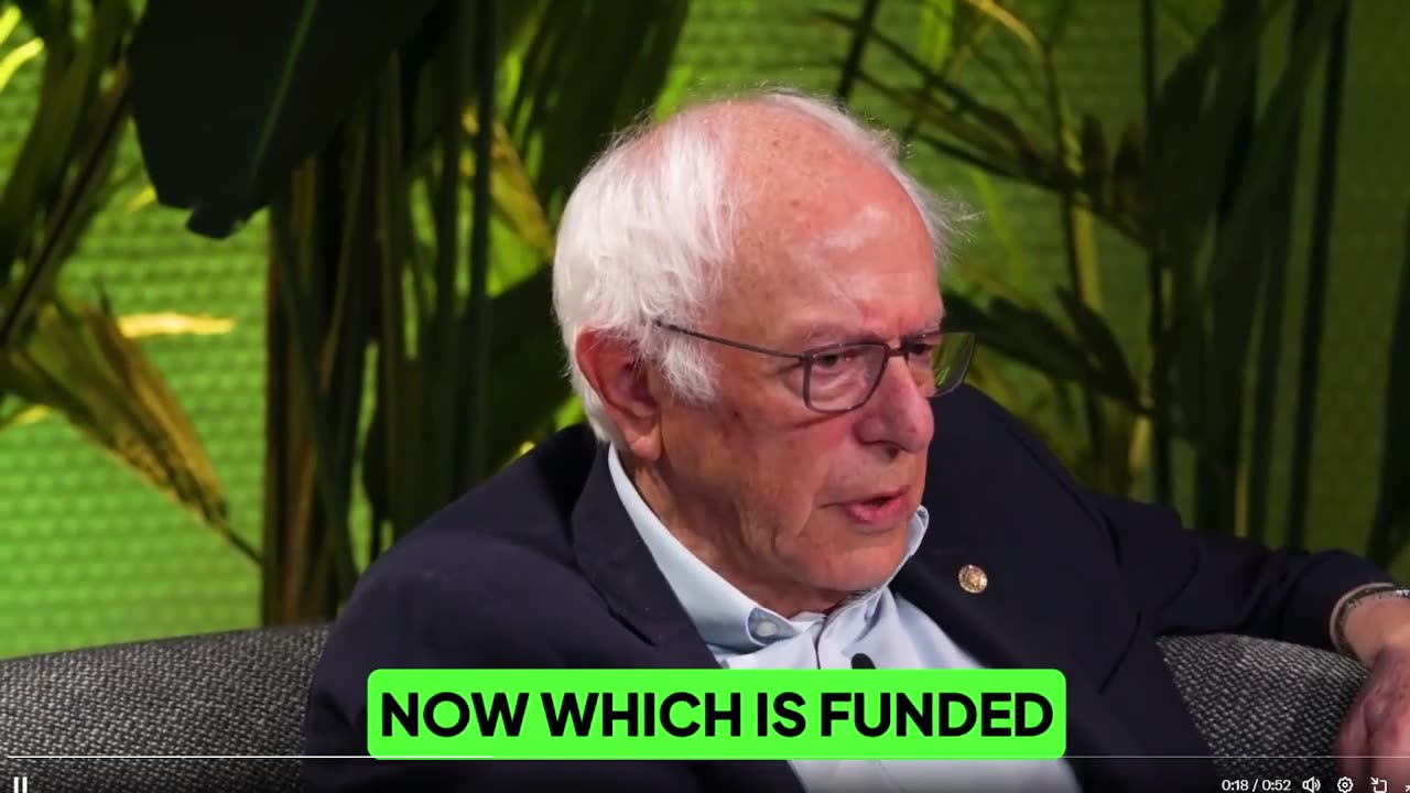 Bernie Sanders cho biết Dân chủ đã bán rẻ mình từ nhiều thập kỷ trước.