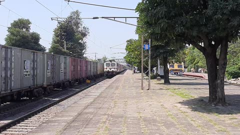 Samrasta SF Express High Speed Crossing Deulti