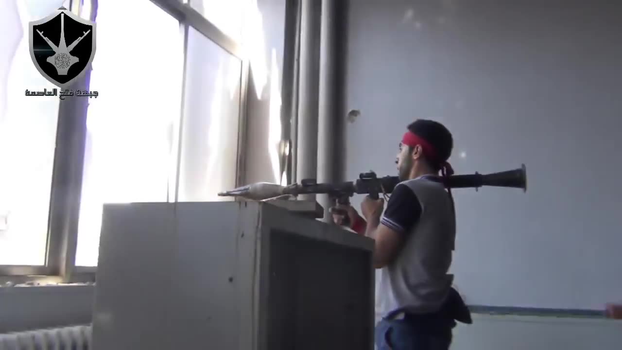 Syrian War RPG hit on T-72 2013.08.13