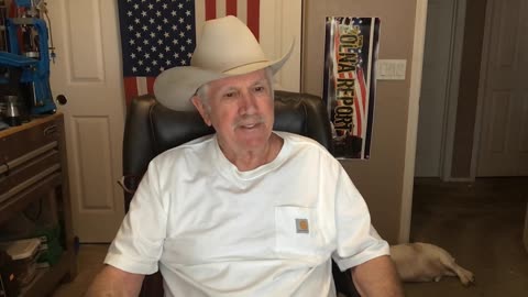 Trump Put His Foot In His Mouth Embarrassing King Charles, At A Royal Dinner Meeting!