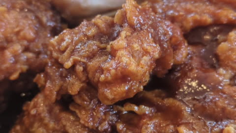 Kentucky Fried KFC Honey BBQ Chicken Wings Taste Test The Fast-Food Restaurant & Dessert Review Guys