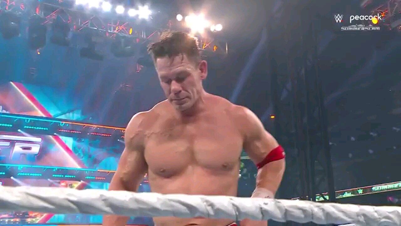 BROCK. LESNAR. IS. BACK. HERE COMES THE PAIN! 👊