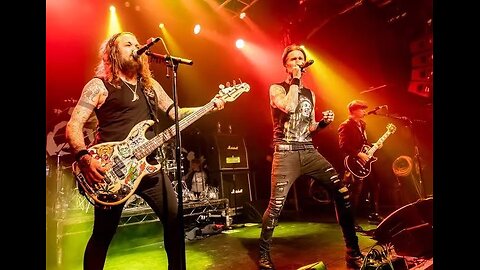 Radio Song ~ Buckcherry
