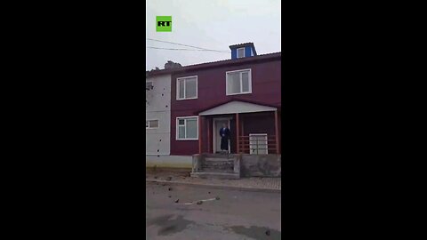 Roofs COLLAPSING, streets SHAKING The earthquake’s menacing POWER in full display (RT)