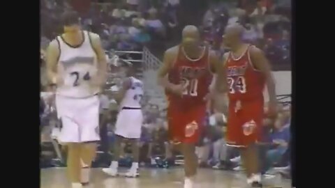 Voshon Lenard 22 Points 3 Ast @ Timberwolves, 1996-97.