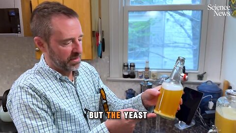 🍺 A top cancer virologist just brewed vaccine beer — and drank it himself.