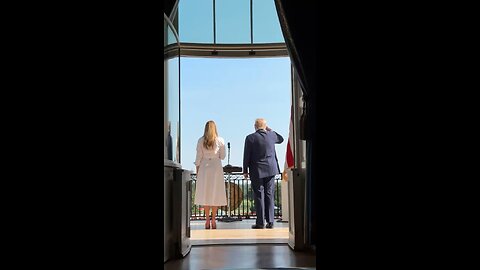 POTUS & FLOTUS Watch B2 Bombers Fly Over🇺🇸