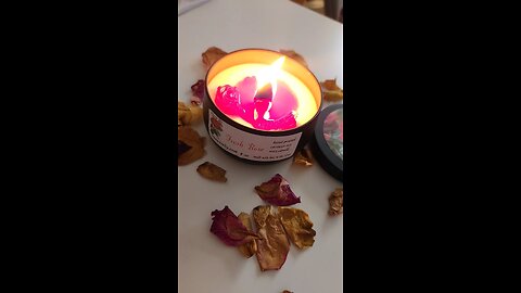 Rose candle
