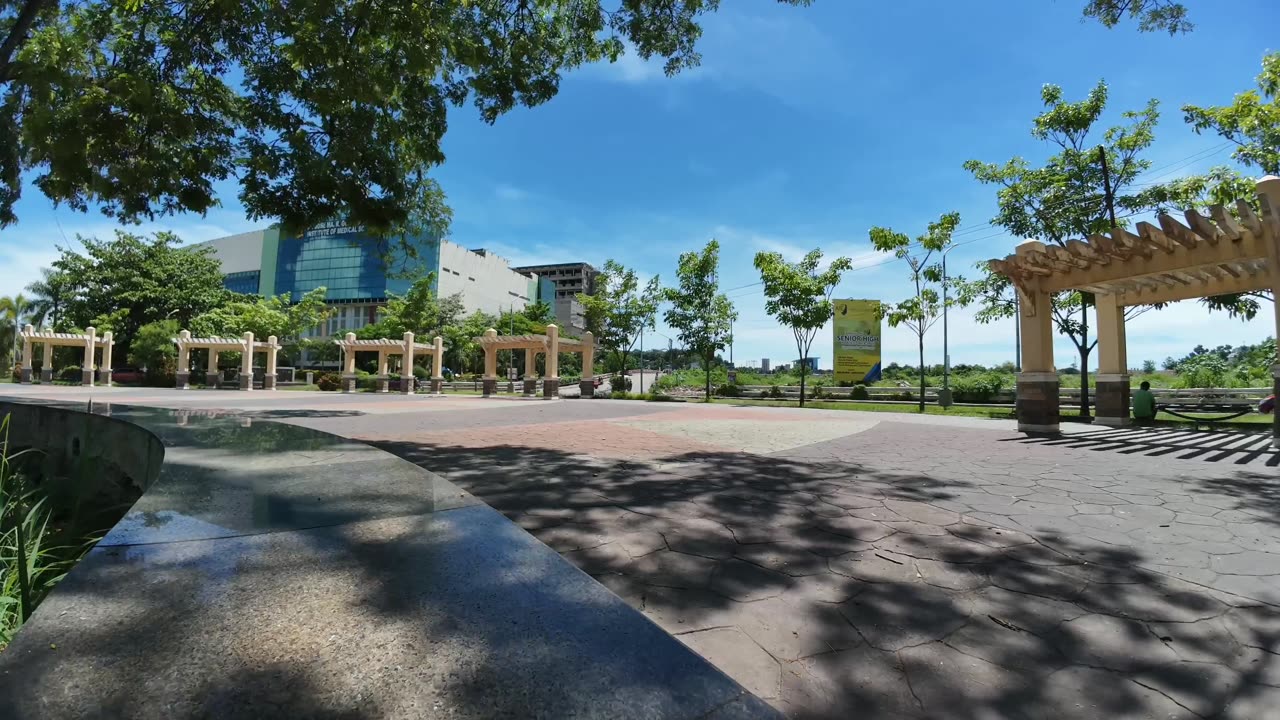 Walking around Rodelsa Circle Cagayan de Oro