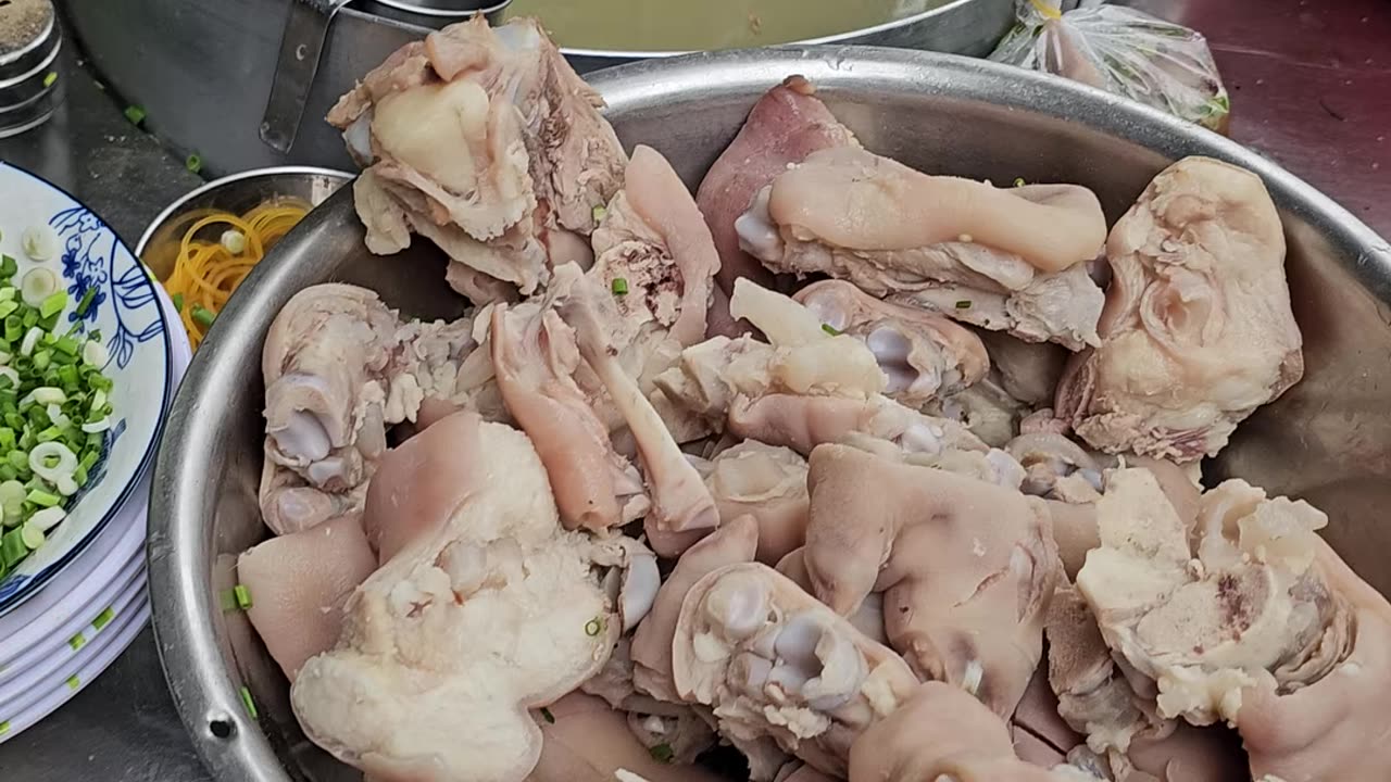 Vietnamese street food (part 12) - "banh canh"