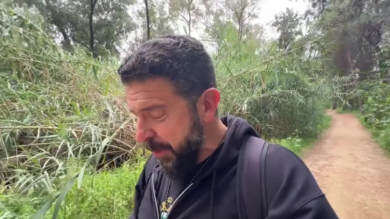 Tariffs hit EU/Asia. Ursula PANIC. Medvedev, TARIFFS to crush EU. Elensky demands AIR & SEA patrols