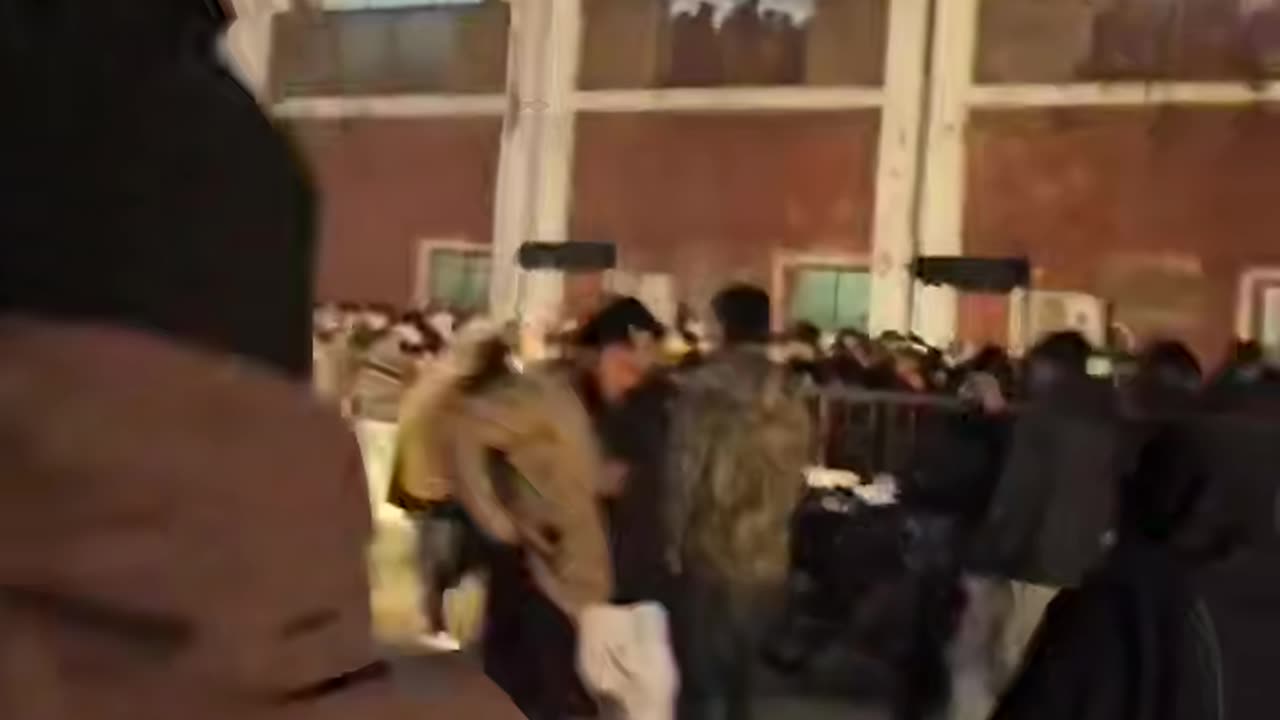 ভারতের হামলার পরও মসজিদে মুসল্লিদের সাহসী ফজর জামাত