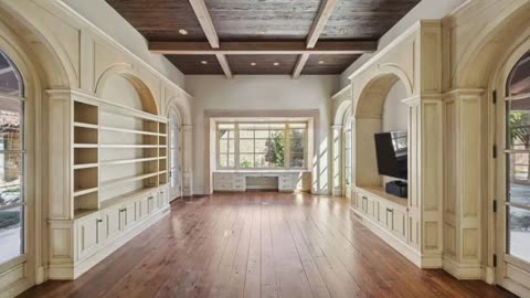 Serene Escapes: Luxury Houses Offering Tranquility and Privacy