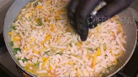 Have you ever eaten sausage like this?!