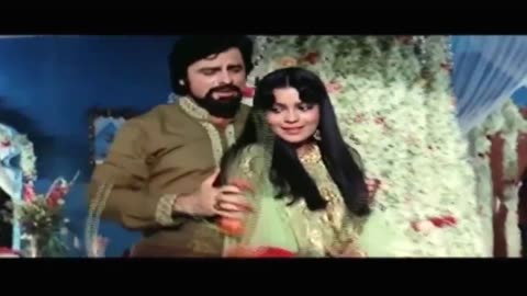 Maine Poocha Chand Se