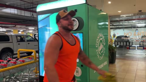 Containers for Change SUCCESS! ♻️ Circulis RVM Needs ALMOST DAILY Emptying in Peak Season 💰