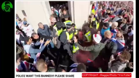Police VIOLENTLY Attack A British Protester! (A Shocking Watch) *RESHARED*