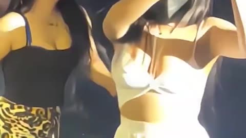 رقصة بنات 🔥