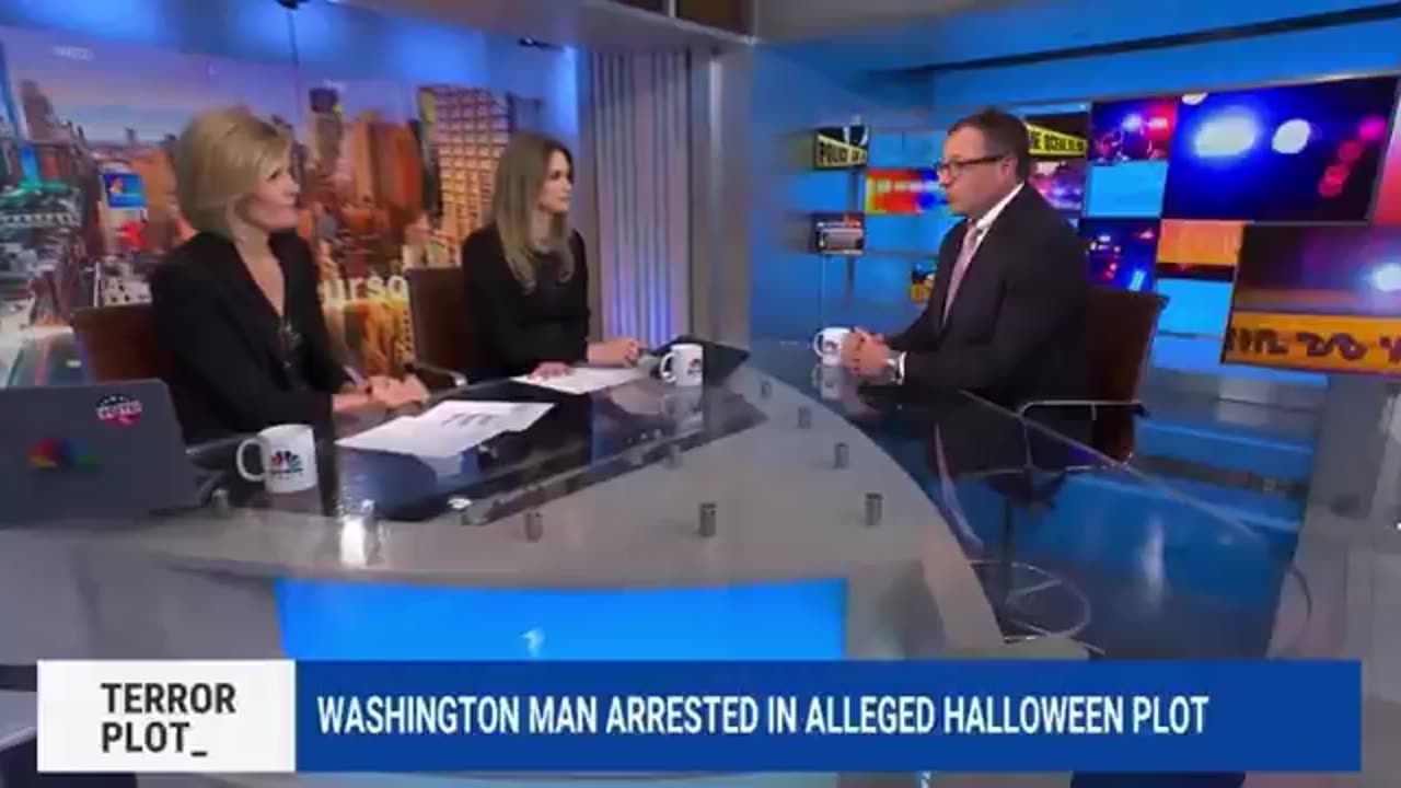 The FBI has arrested a Seattle area Muslim in connection with the ISIS-inspired