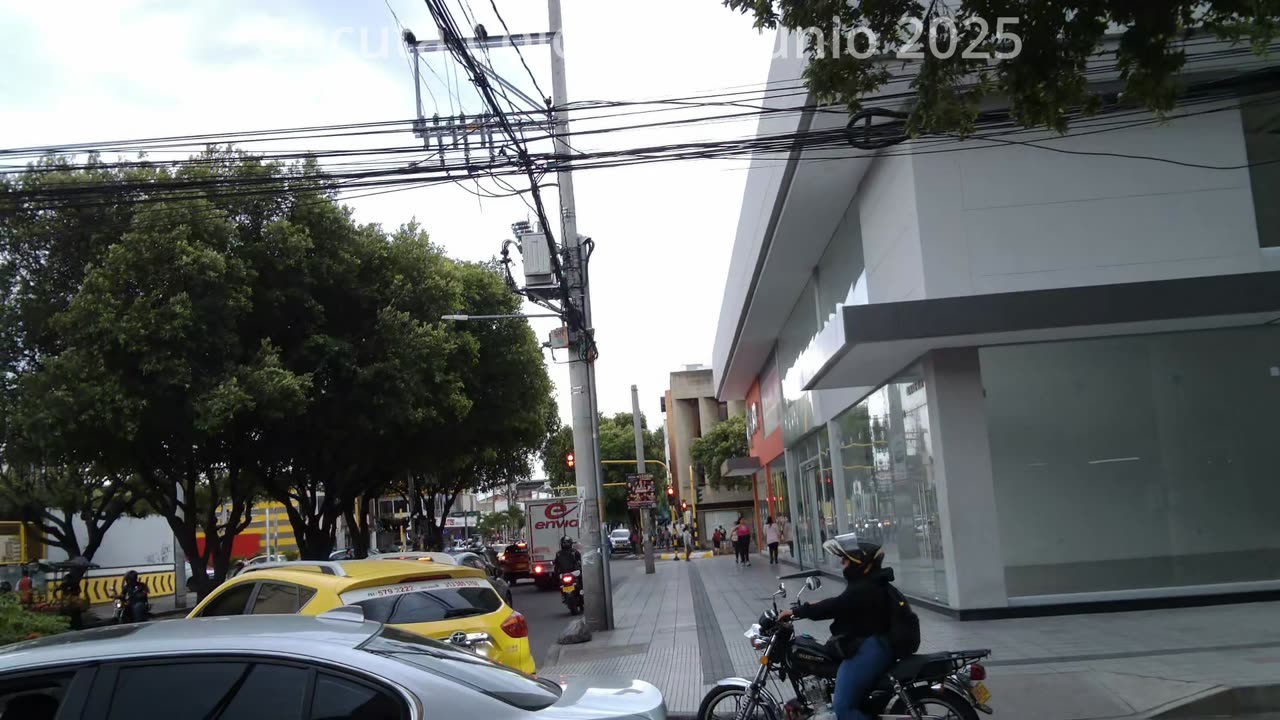 Explorando Cúcuta: Un paseo por Los Caobos y dulces locales