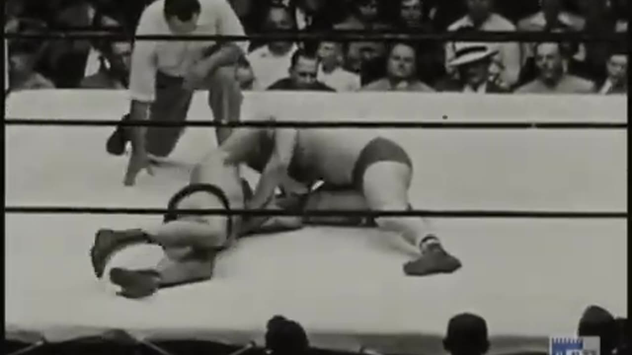 (1950.06.21) Lou Thesz vs Buddy Rogers - 2 of 3 Falls - NWA Chicago