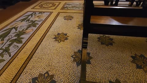 ROMAN CHURCHES ARE ELEGANT