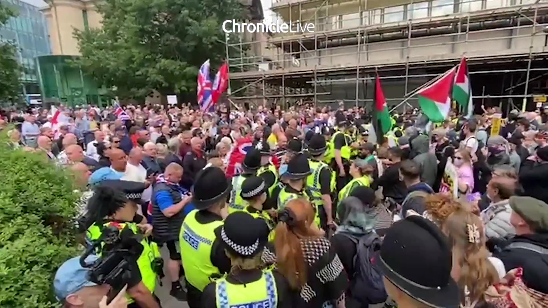 Protests over asylum hotels see hundreds in Newcastle city centre and four arrested