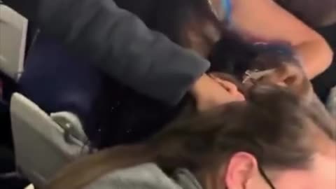 Intoxicated Passenger Leanna Perry Disrupts Southwest Flight with Violent Outburst