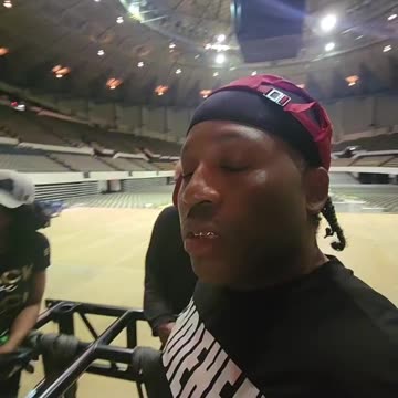 ONLY 8% OF PEOPLE STICK TO THEIR GOALS