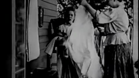 Johanna Enlists (1918)