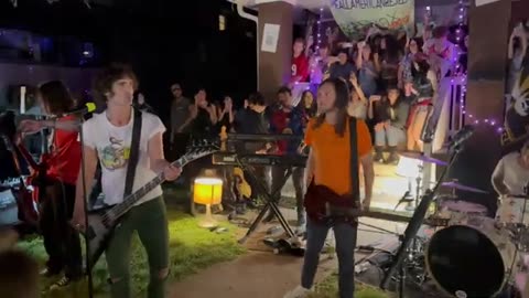 Cops Shutting Down The All American Rejects - Columbia, MO House Party: Move Along/Gives You Hell