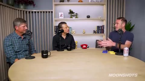 Open AI insider on GPtT-5,AGI and the great Race.