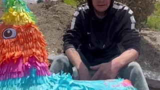 Millionaire blessed homeless and he was so happy.hd