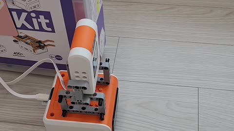 VinciBot AI Vision: Traffic Sign Recognition & Self-Driving