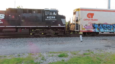 Norfolk Southern Bringing up the rear in Bellevue, Ohio on September 4, 2025