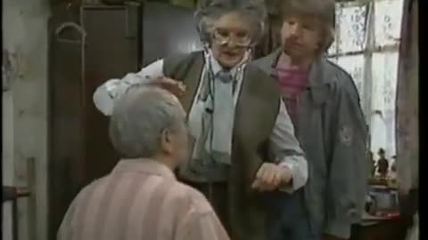 Bottle Boys - Series 1 - Episode 4 - All in a Days Work - Robin Askwith