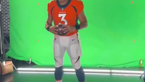 Russell Wilson will start for the Giants