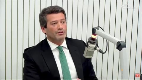 Nem mais, completamente de acordo. ACORDA PORTUGAL