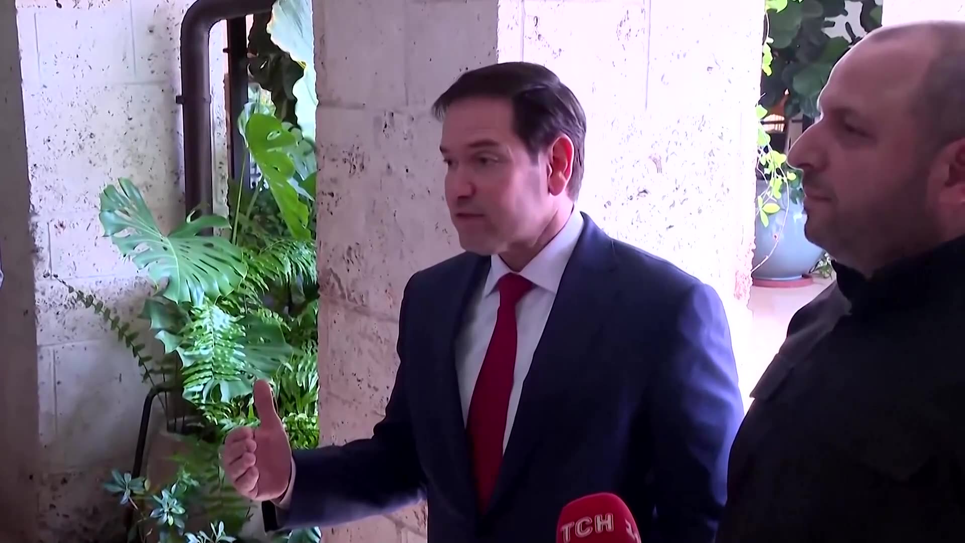 Russia strikes Dnipro as European allies rally around Ukraine