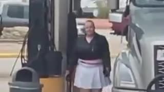 Oh my... Big Rig TRANNY Truck Driver Spotted