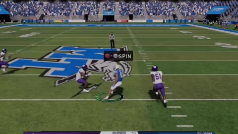 There Was No Reason To Dive At The End 🤦🏿‍♂️ #gaming #ncaafootball #ncaa #collegefootball #juke