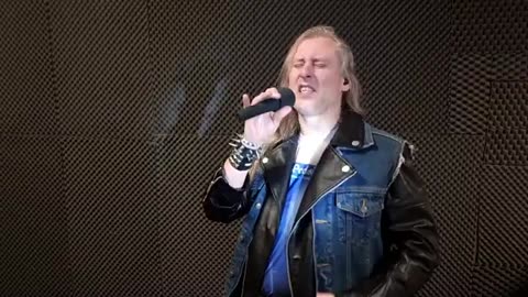 MACIEJ PODSIADŁO-Kocham Cię Panie Jezu (Pier Gonella, Paul May, Łukasz Bożek, Mateusz Podsiadło)