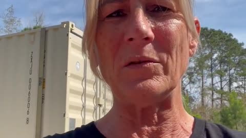 Customer Review - Elise | USA Containers